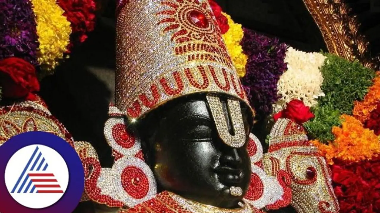 ಆಂಧ್ರಪ್ರದೇಶದಲ್ಲಿ ಚುನಾವಣೆ ಮುಗಿದ ಬೆನ್ನಲ್ಲೇ ತಿರುಪತಿಯಲ್ಲಿ ಭಕ್ತ ಪ್ರವಾಹ ಆಂಧ್ರಪ್ರದೇಶದಲ್ಲಿ ಚುನಾವಣೆ ಮುಗಿದ ಬೆನ್ನಲ್ಲೇ ತಿರುಪತಿಯಲ್ಲಿ ಭಕ್ತ ಪ್ರವಾಹ