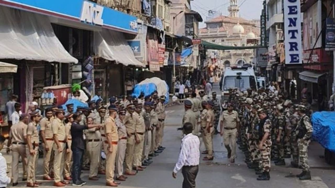 നാളെ തെരഞ്ഞെടുപ്പ്, കനത്ത സുരക്ഷയില്‍ മുംബൈ നഗരം; റോഡുകളില്‍ കര്‍ശന പരിശോധന