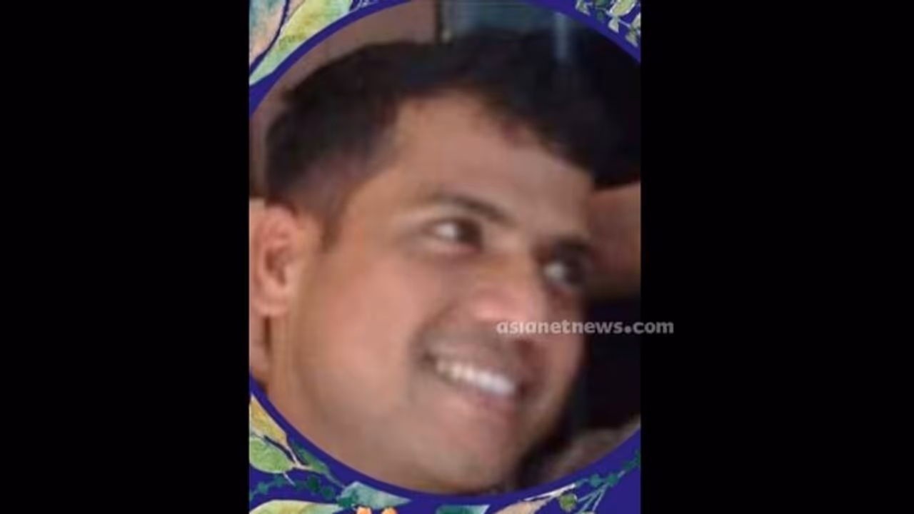 കുടുംബത്തോടൊപ്പമുള്ള വിനോദയാത്രക്കിടെ അപകടം; ചിറാപ്പുഞ്ചിയിലെ വെള്ളച്ചാട്ടത്തിൽ വീണ് മലയാളി സൈനികൻ മരിച്ചു കുടുംബത്തോടൊപ്പമുള്ള വിനോദയാത്രക്കിടെ അപകടം; ചിറാപ്പുഞ്ചിയിലെ വെള്ളച്ചാട്ടത്തിൽ വീണ് മലയാളി സൈനികൻ മരിച്ചു