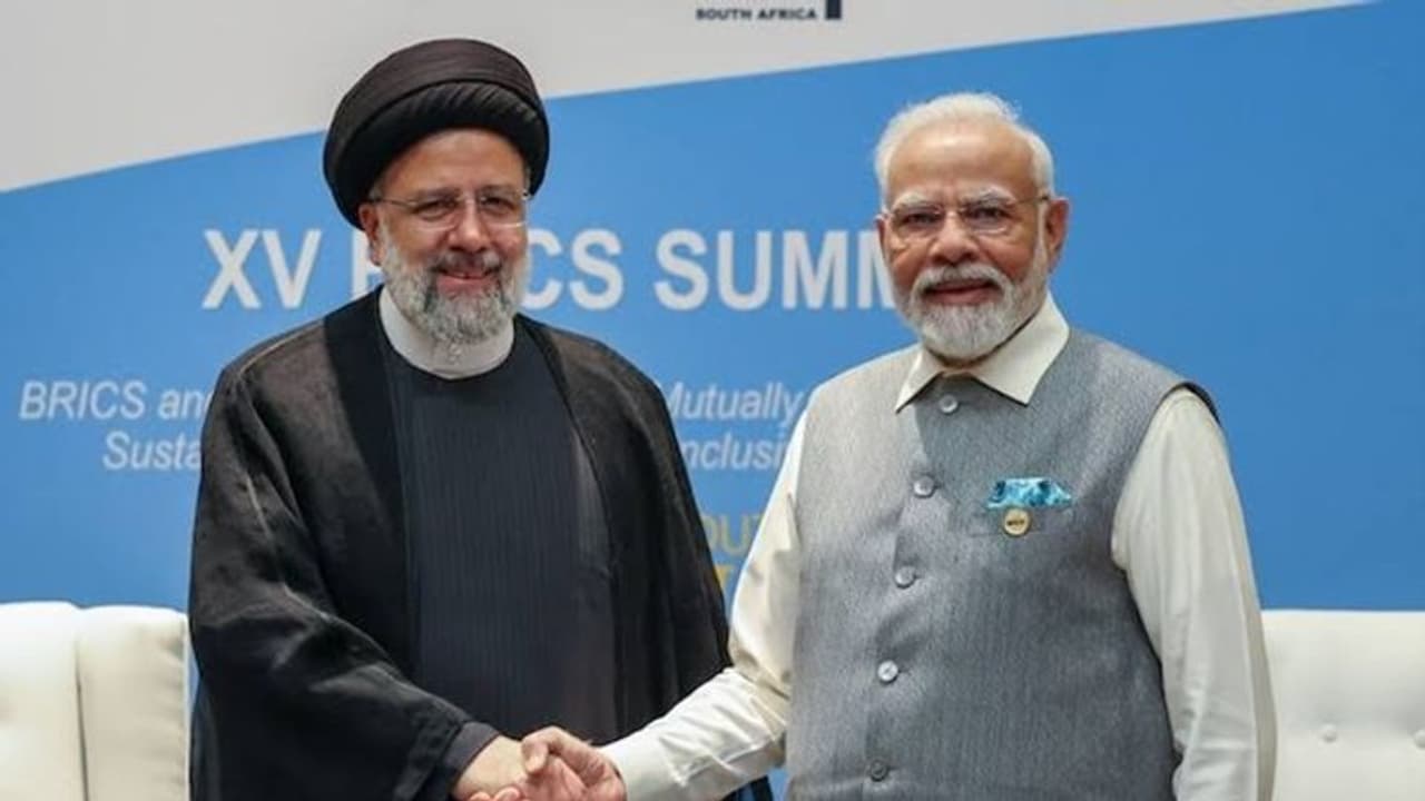 Iran president Seyed Ebrahim Raisi ஈரான் அதிபர் இப்ராஹிம் ரைசி மறைவு: பிரதமர் மோடி இரங்கல்!