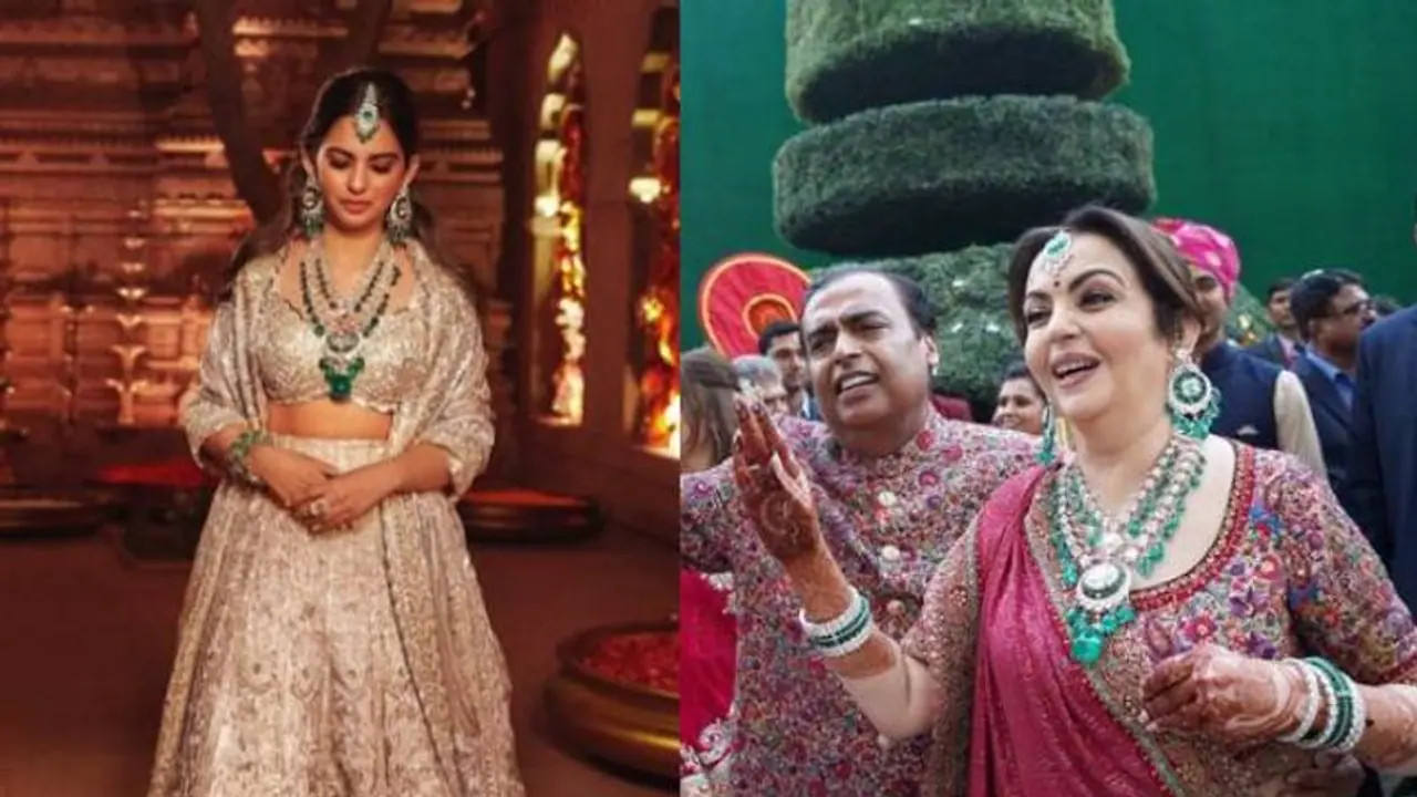 एक नहीं, कई मौकों पर ज्वेलरी शेयर करती दिखीं ईशा और नीता अंबानी एक नहीं, कई मौकों पर ज्वेलरी शेयर करती दिखीं ईशा और नीता अंबानी