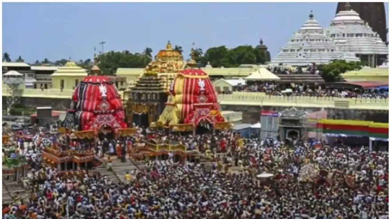 Odisha BJP government fulfils poll promise, all 4 gates of Jagannath Temple open for devotees from today Odisha BJP government fulfils poll promise, all 4 gates of Jagannath Temple open for devotees from today