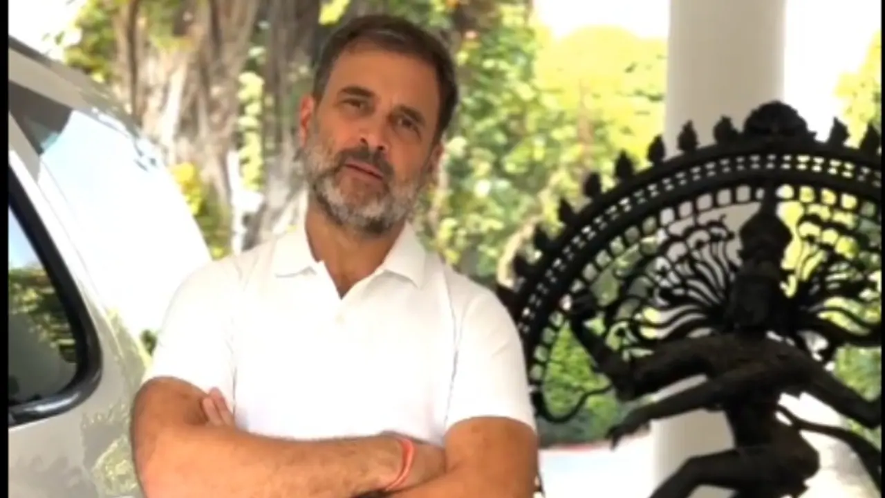 RAHUL GANDHI ON PUNE