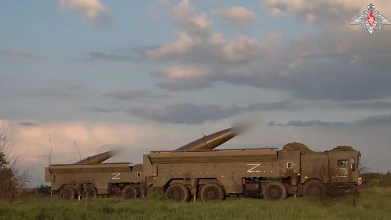 Putin's WW3 warning to West? Russia begins tactical nuclear drills amid escalating Ukraine tensions (WATCH) Putin's WW3 warning to West? Russia begins tactical nuclear drills amid escalating Ukraine tensions (WATCH)