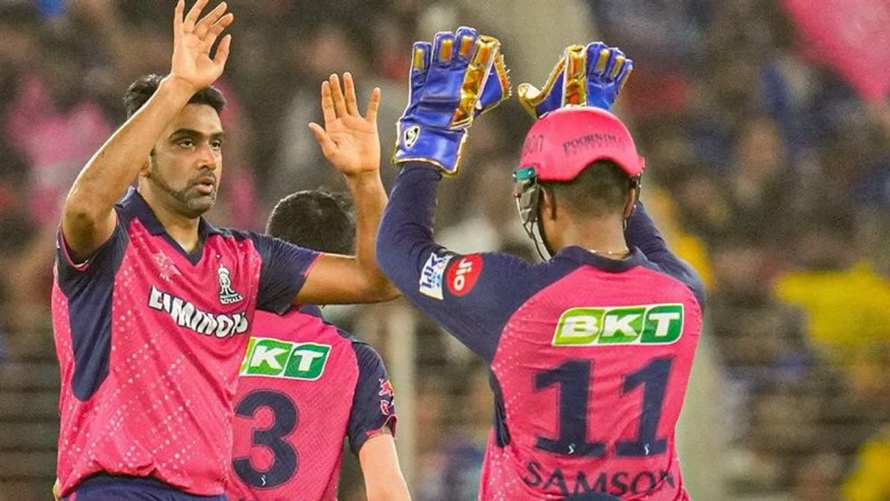 വ്യക്തിപരമായ നേട്ടങ്ങളെക്കാള് അവന് എപ്പോഴും മുഖ്യം ടീമിന്റെ വിജയം, സഞ്ജുവിനെക്കുറിച്ച് ആര് അശ്വിന് വ്യക്തിപരമായ നേട്ടങ്ങളെക്കാള് അവന് എപ്പോഴും മുഖ്യം ടീമിന്റെ വിജയം, സഞ്ജുവിനെക്കുറിച്ച് ആര് അശ്വിന്