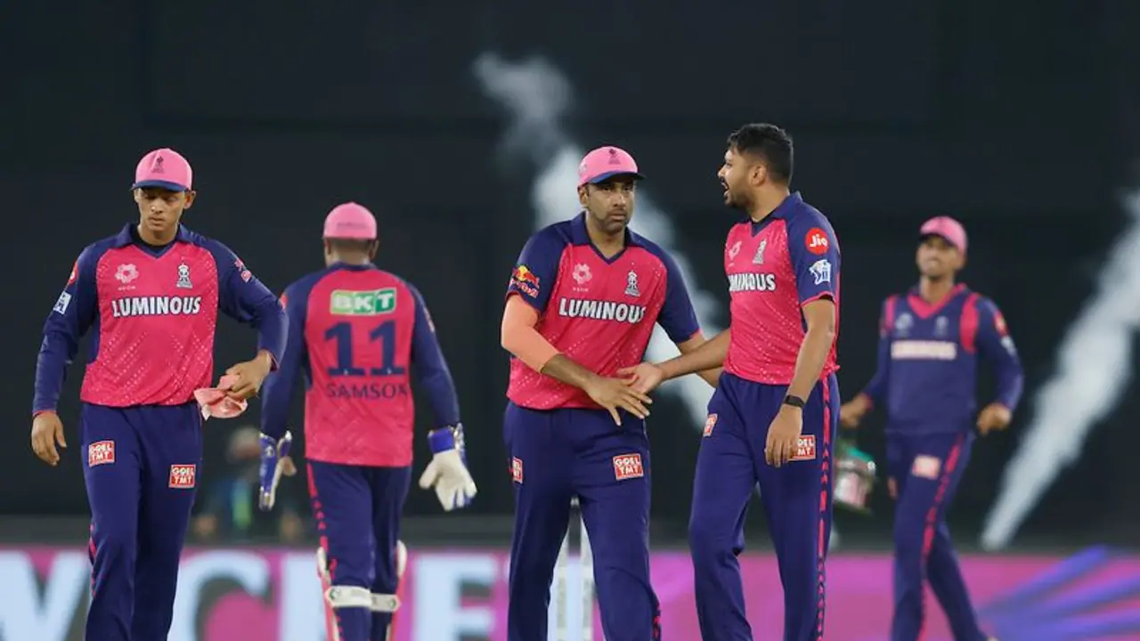 കഡ്‌മോറും ഹെറ്റ്‌മെയറും പവലും 'ടെസ്റ്റ്' കളിച്ച് തോല്‍പ്പിച്ചു! രാജസ്ഥാന്റെ തോല്‍വിക്ക് കാരണമായ കണക്കുകളിങ്ങനെ