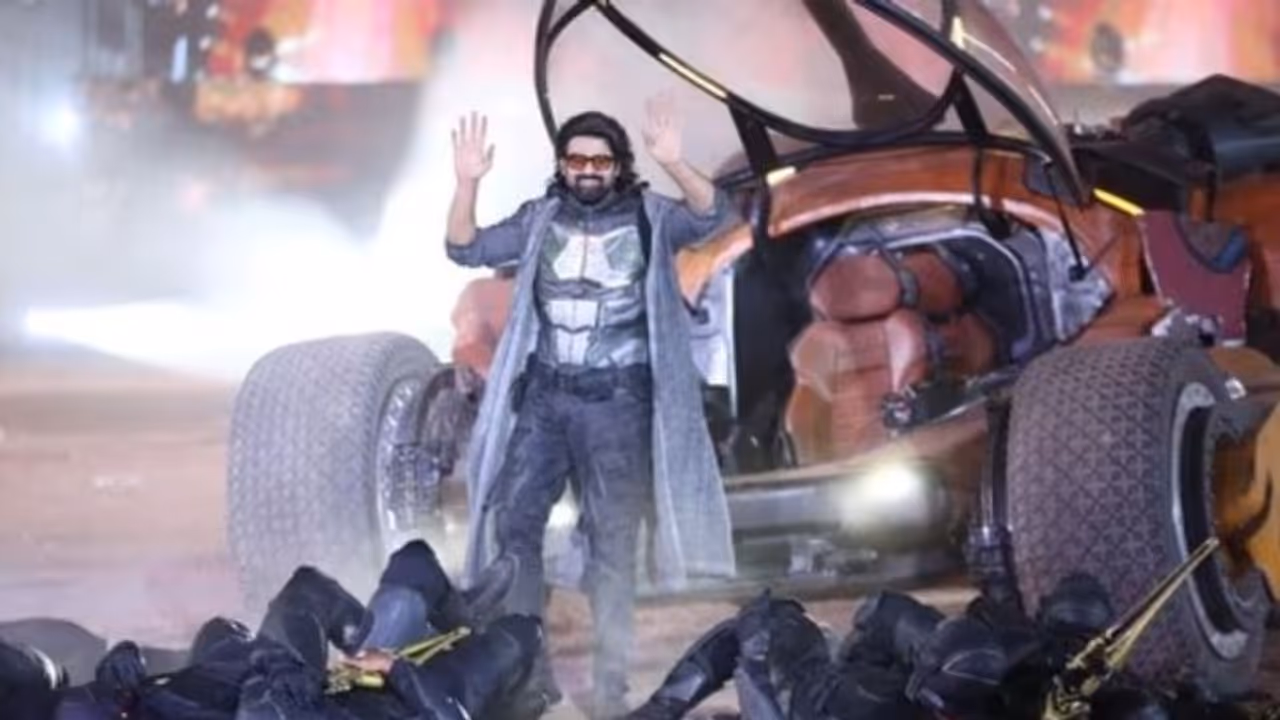 'Kalki 2898 AD': Prabhas makes grand entry at event as he introduces his film character's vehicle 'Bujji' 'Kalki 2898 AD': Prabhas makes grand entry at event as he introduces his film character's vehicle 'Bujji'