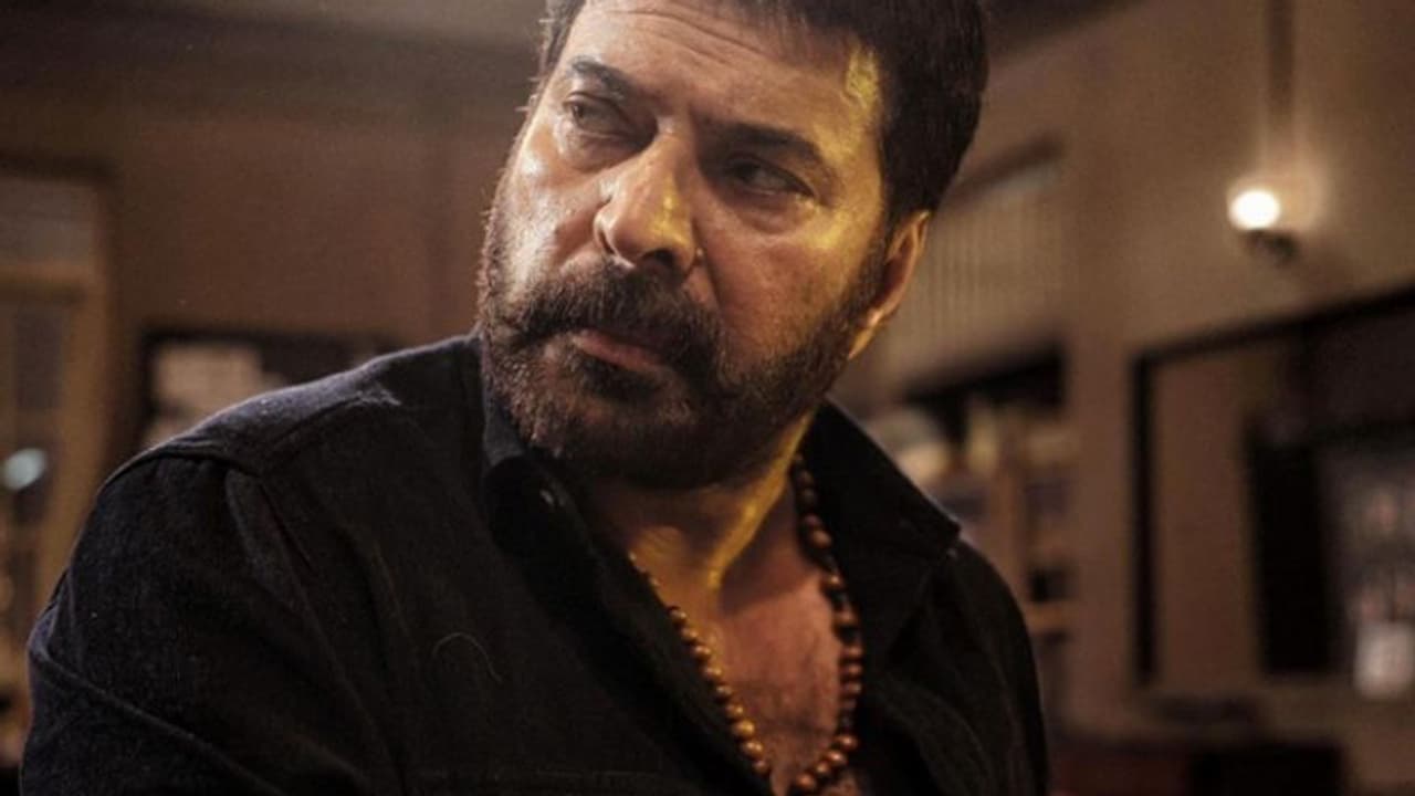 പ്രീ സെയിലില് ഞെട്ടിക്കുന്ന നേട്ടം, ടിക്കറ്റ് വില്പനയില് ടര്ബോയ്ക്ക് മുന്നില് ആ ചിത്രം മാത്രം പ്രീ സെയിലില് ഞെട്ടിക്കുന്ന നേട്ടം, ടിക്കറ്റ് വില്പനയില് ടര്ബോയ്ക്ക് മുന്നില് ആ ചിത്രം മാത്രം