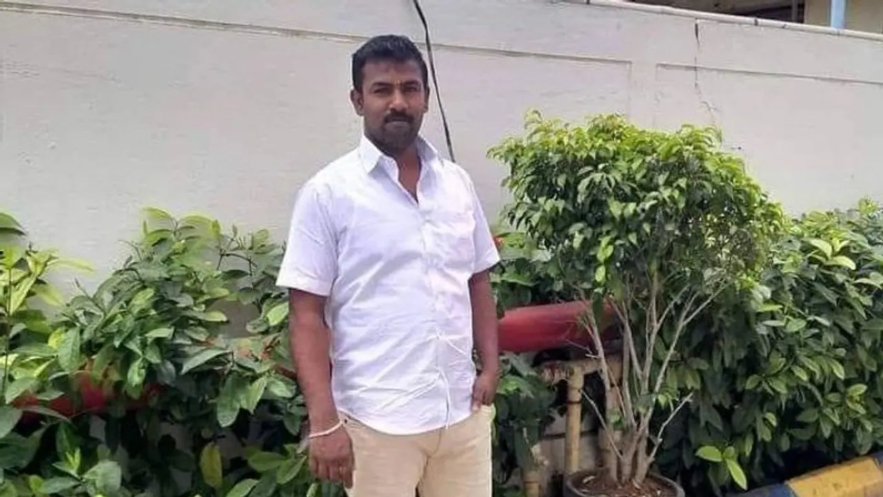 15 நாட்களில் கல்யாணம் வச்சுக்கிட்டு எங்களை விட்டுட்டு போயிட்டியே! கதறிய பெற்றோர்! அதிர்ச்சியில் மணப்பெண்! 15 நாட்களில் கல்யாணம் வச்சுக்கிட்டு எங்களை விட்டுட்டு போயிட்டியே! கதறிய பெற்றோர்! அதிர்ச்சியில் மணப்பெண்!