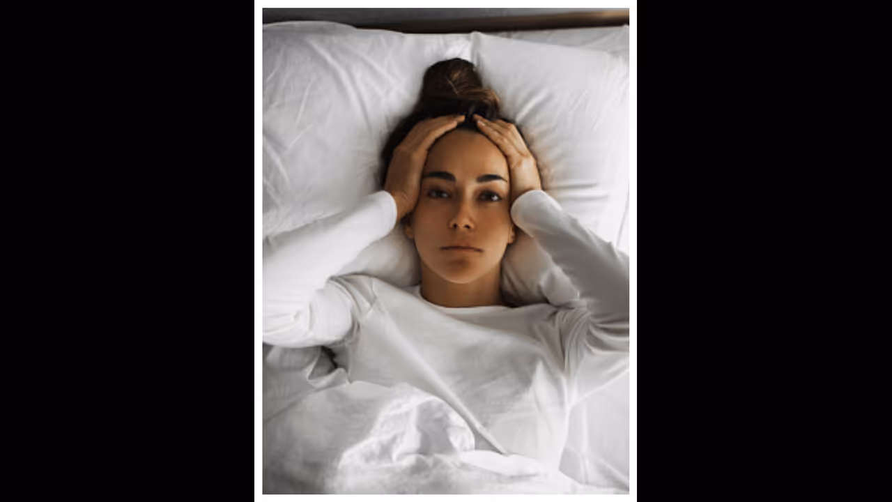 రాత్రిపూట ఏమీ తినకుండా పడుకుంటే ఏమౌతుందో తెలుసా? రాత్రిపూట ఏమీ తినకుండా పడుకుంటే ఏమౌతుందో తెలుసా?