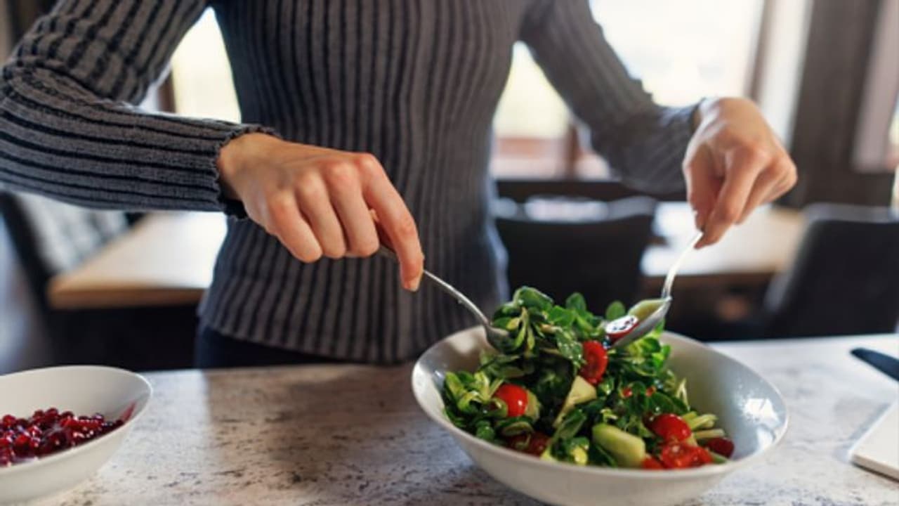 രാത്രി ഉറങ്ങുന്നതിന് മുമ്പ് കഴിക്കാൻ പാടില്ലാത്ത പച്ചക്കറികള് രാത്രി ഉറങ്ങുന്നതിന് മുമ്പ് കഴിക്കാൻ പാടില്ലാത്ത പച്ചക്കറികള്
