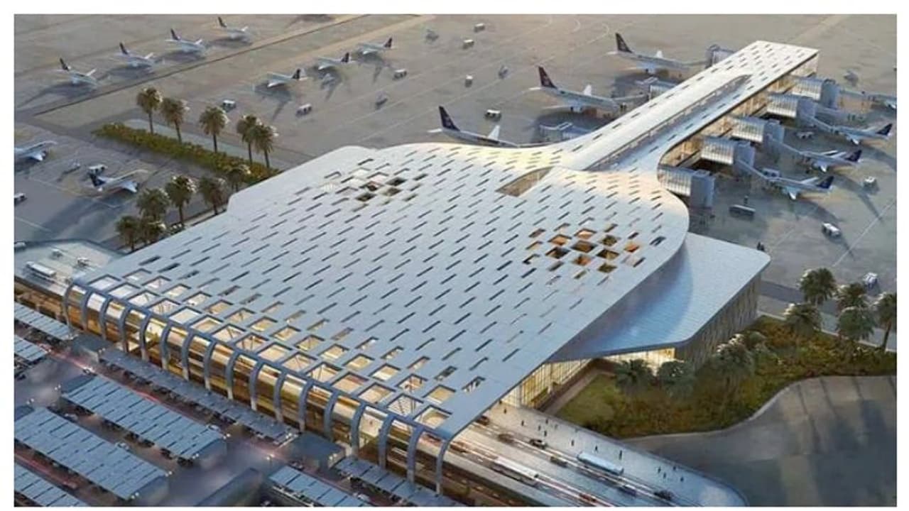 സൗദി അറേബ്യയിലെ ആദ്യ നിശബ്ദ വിമാനത്താവളം അബഹയിൽ സൗദി അറേബ്യയിലെ ആദ്യ നിശബ്ദ വിമാനത്താവളം അബഹയിൽ