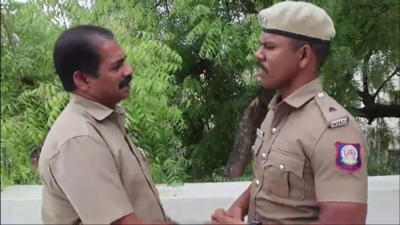 நமக்குள்ள சண்டை வேண்டாம்; சமாதானமா பொயிடலாம் சர்ச்சை காவலருடன் சிர்யர்ஸ் செய்த நடத்துநர்