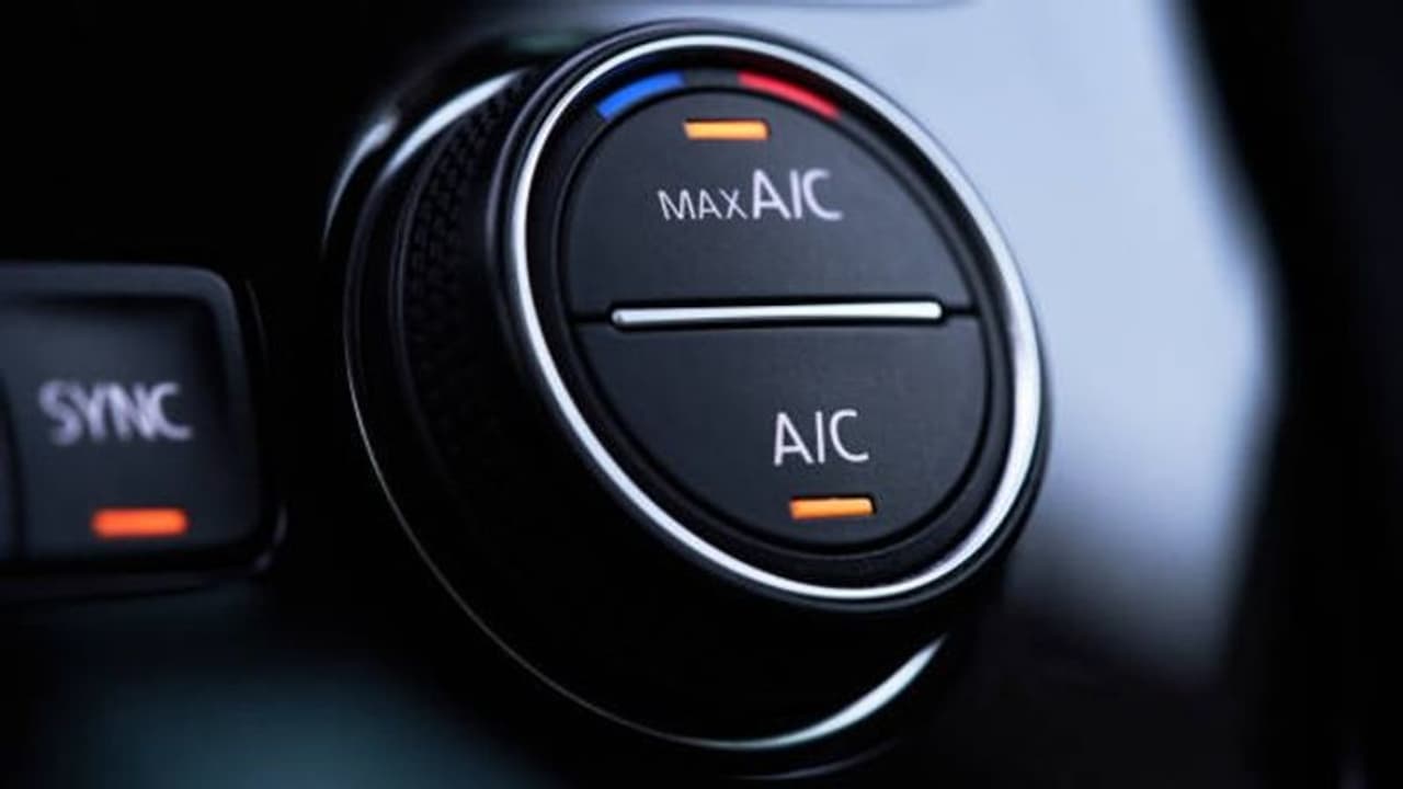 Heat wave alert: आपकी कार का AC करता रहे बेहतर कूलिंग- इसके लिए फॉलों करें ये 10 इफेक्टिव टिप्स