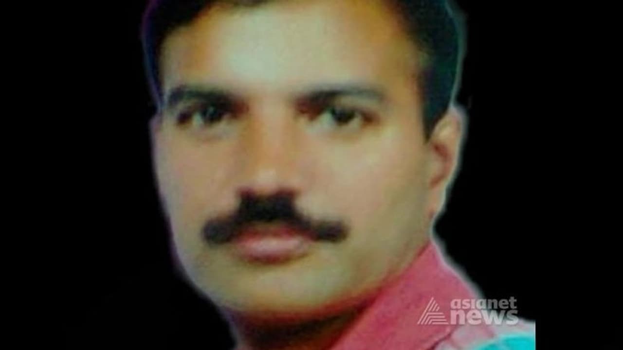 സംസ്ഥാനത്ത് വീണ്ടും പനി മരണം; ഡെങ്കിപ്പനി ബാധിച്ച് ചികിത്സയിലിരുന്ന ആൾ മരിച്ചു സംസ്ഥാനത്ത് വീണ്ടും പനി മരണം; ഡെങ്കിപ്പനി ബാധിച്ച് ചികിത്സയിലിരുന്ന ആൾ മരിച്ചു