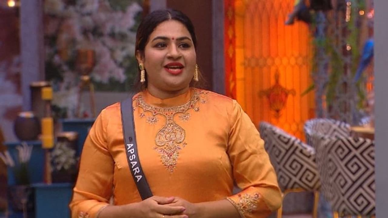 'എനിക്ക് 40 വയസുണ്ടെന്ന് കരുതി, തള്ള ലുക്കെന്ന് കമന്റുകൾ'; ബോഡി ഷെയ്മിങ്ങിനെ കുറിച്ച് അപ്സര 'എനിക്ക് 40 വയസുണ്ടെന്ന് കരുതി, തള്ള ലുക്കെന്ന് കമന്റുകൾ'; ബോഡി ഷെയ്മിങ്ങിനെ കുറിച്ച് അപ്സര