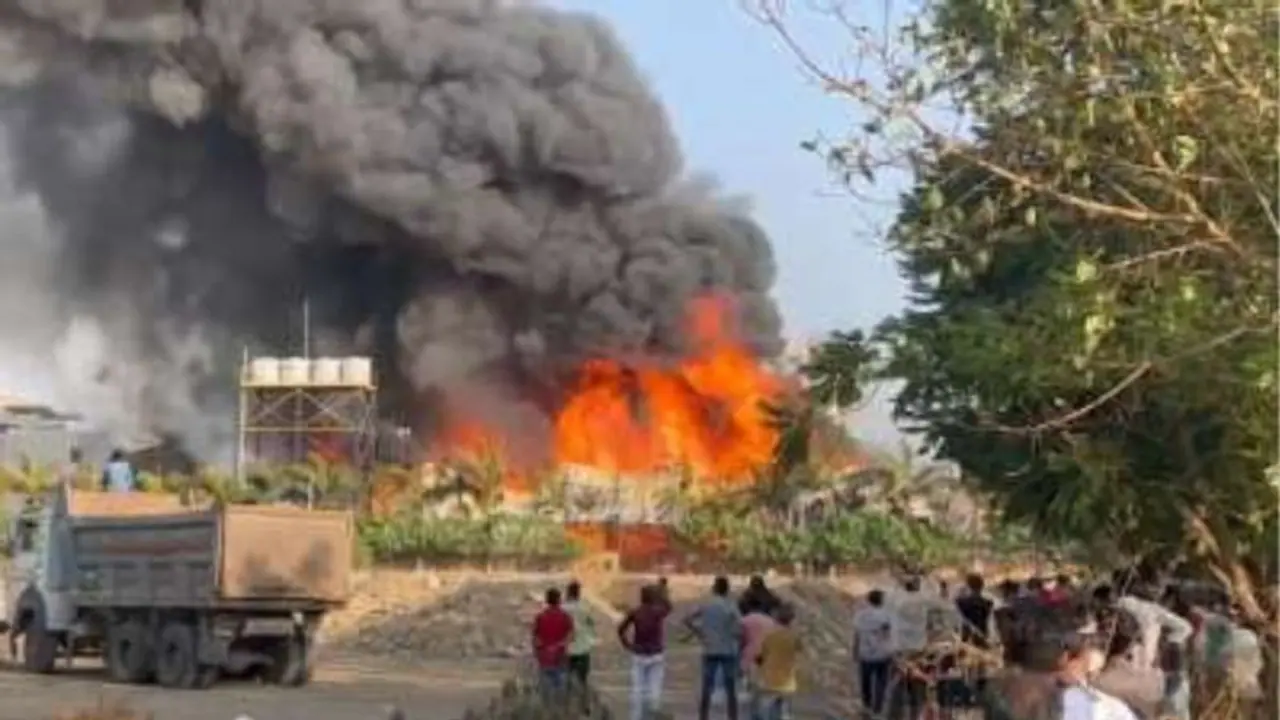 விளையாட்டு அரங்கில் ஏற்பட்ட தீ விபத்து.. 24 பேர் பலியான சம்பவம்.. குஜராத்தில் நடந்த அதிர்ச்சி சம்பவம்..