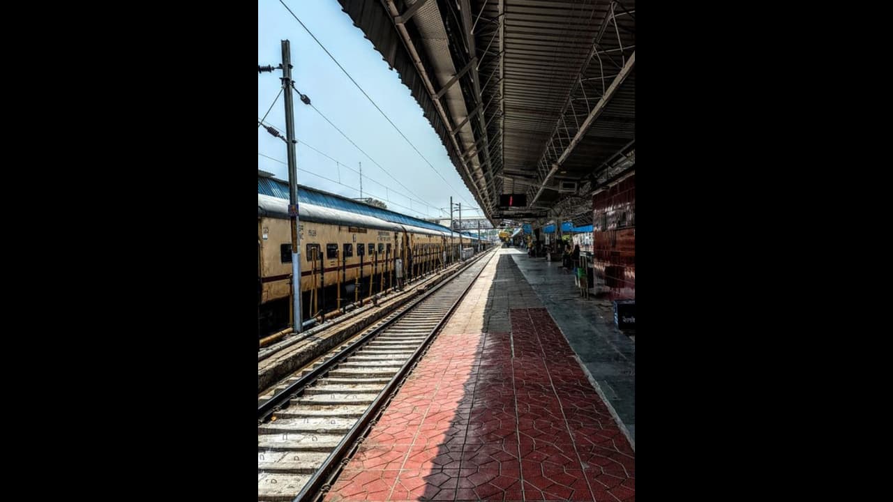 ಅಮೃತ್ ಭಾರತ್ ಯೋಜನೆಯಡಿ ರಾಜ್ಯದ 59 ರೈಲು ನಿಲ್ದಾಣಗಳು ಮೇಲ್ದರ್ಜೆಗೆ, 7559 ಕೋಟಿ ರೂ ಮೀಸಲು ಅಮೃತ್ ಭಾರತ್ ಯೋಜನೆಯಡಿ ರಾಜ್ಯದ 59 ರೈಲು ನಿಲ್ದಾಣಗಳು ಮೇಲ್ದರ್ಜೆಗೆ, 7559 ಕೋಟಿ ರೂ ಮೀಸಲು