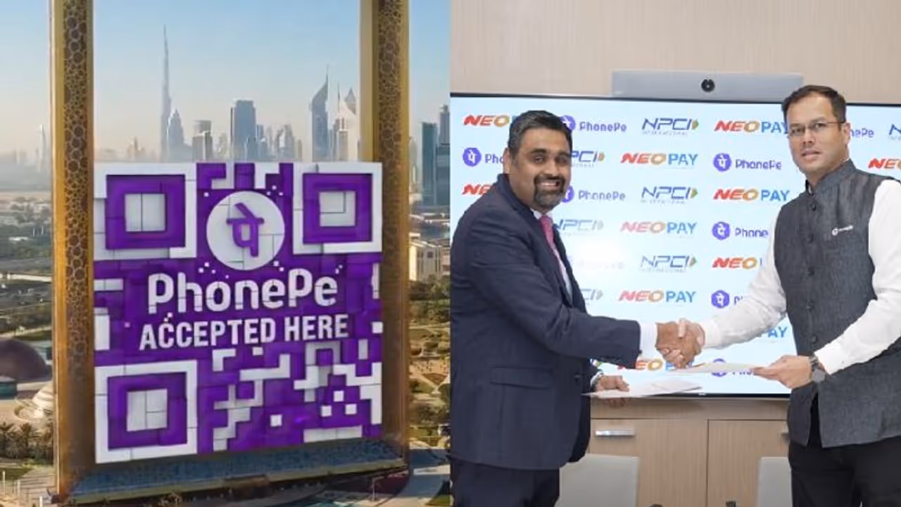 'Digital India leading the way': Now, PhonePe in Dubai sets Internet abuzz; stunning video goes viral (WATCH) 'Digital India leading the way': Now, PhonePe in Dubai sets Internet abuzz; stunning video goes viral (WATCH)