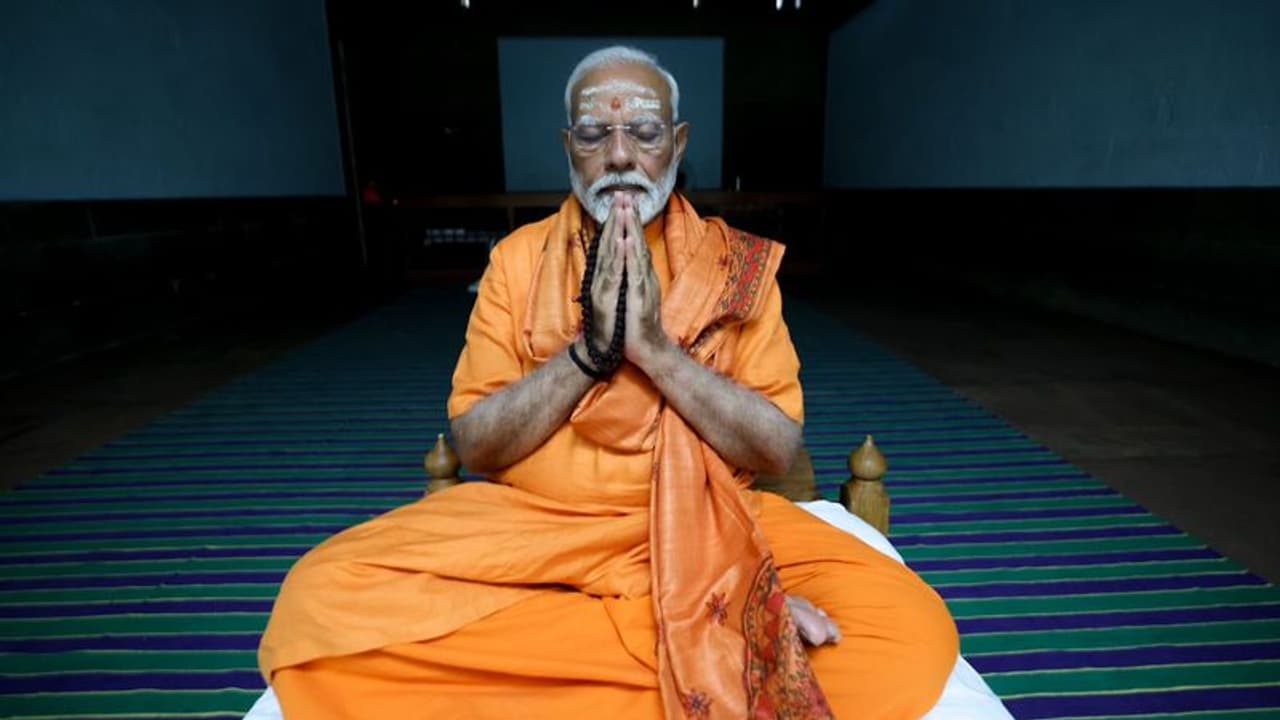 PM Modi meditates at Vivekananda Rock Memorial in Kanyakumari; first video and photos surface (WATCH) PM Modi meditates at Vivekananda Rock Memorial in Kanyakumari; first video and photos surface (WATCH)