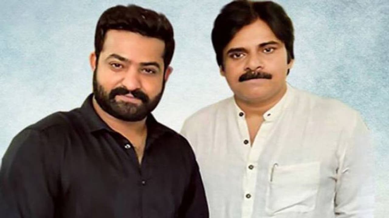 పవన్ కళ్యాణ్ ప్లేస్లోకి ఎన్టీఆర్? పవర్ స్టార్ ఫ్యాన్స్ కి తీవ్ర నిరాశపరిచే విషయమే.. కానీ మరో సర్ప్రైజ్ పవన్ కళ్యాణ్ ప్లేస్లోకి ఎన్టీఆర్? పవర్ స్టార్ ఫ్యాన్స్ కి తీవ్ర నిరాశపరిచే విషయమే.. కానీ మరో సర్ప్రైజ్