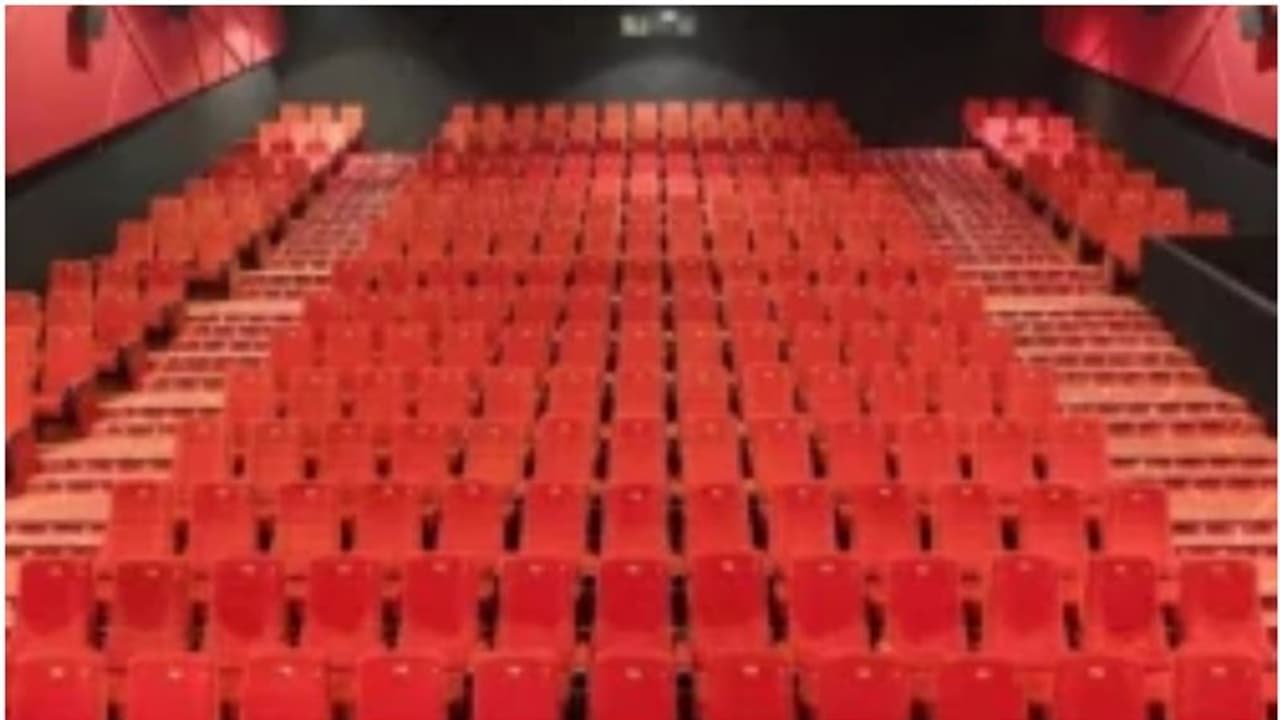 99 രൂപ മാത്രം, തെരഞ്ഞെടുപ്പ് ഫലം ബിഗ് സ്ക്രീനിൽ കാണാം; മഹാരാഷ്ട്രയിൽ തിയേറ്ററുകളിൽ സജീകരണമൊരുക്കി മൂവി മാക്സ്