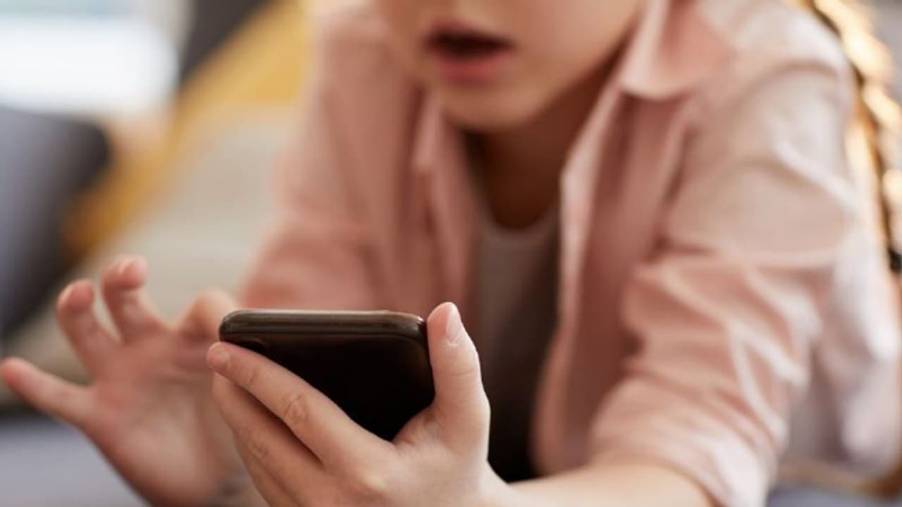 കുട്ടികൾ മണിക്കൂറുകളോളം ചടഞ്ഞിരിക്കുന്നുണ്ടോ? എങ്കിൽ ഫാറ്റി ലിവർ രോഗസാധ്യതയെന്ന് പഠനം