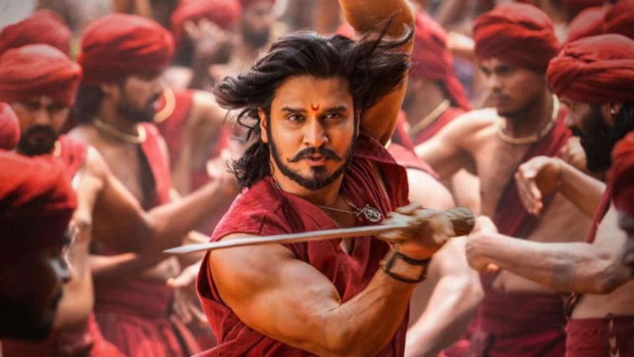 നിഖില് സിദ്ധാര്ഥ നായകനാകുന്ന സ്വയംഭൂ, ചിത്രത്തിന്റെ പോസ്റ്റര് പുറത്തുവിട്ടു നിഖില് സിദ്ധാര്ഥ നായകനാകുന്ന സ്വയംഭൂ, ചിത്രത്തിന്റെ പോസ്റ്റര് പുറത്തുവിട്ടു