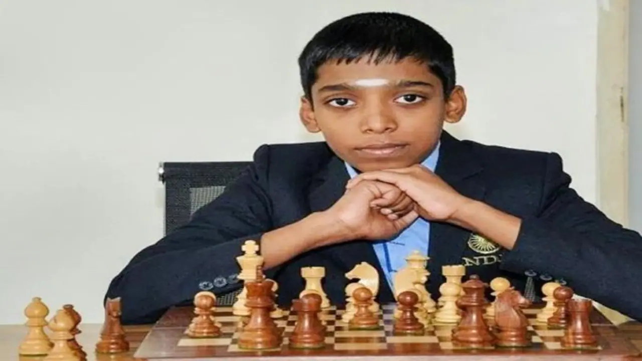 विश्व के नंबर वन खिलाड़ी को पटखनी दे टॉप टेन में पहुंचा ये भारतीय ग्रैंडमास्टर- बहन ने भी बनाया नया रिकार्ड