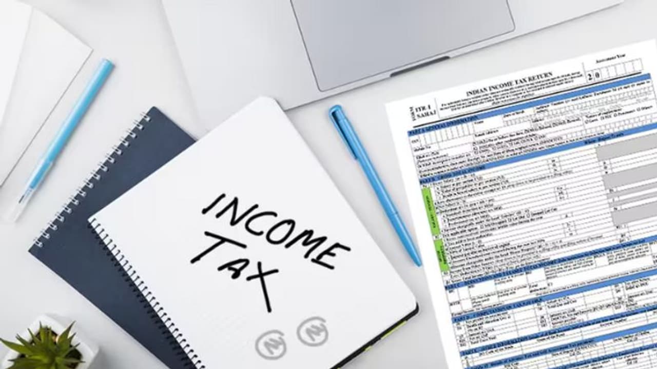 Struggling with Income tax management? Here are 10 easy ways to take control Struggling with Income tax management? Here are 10 easy ways to take control