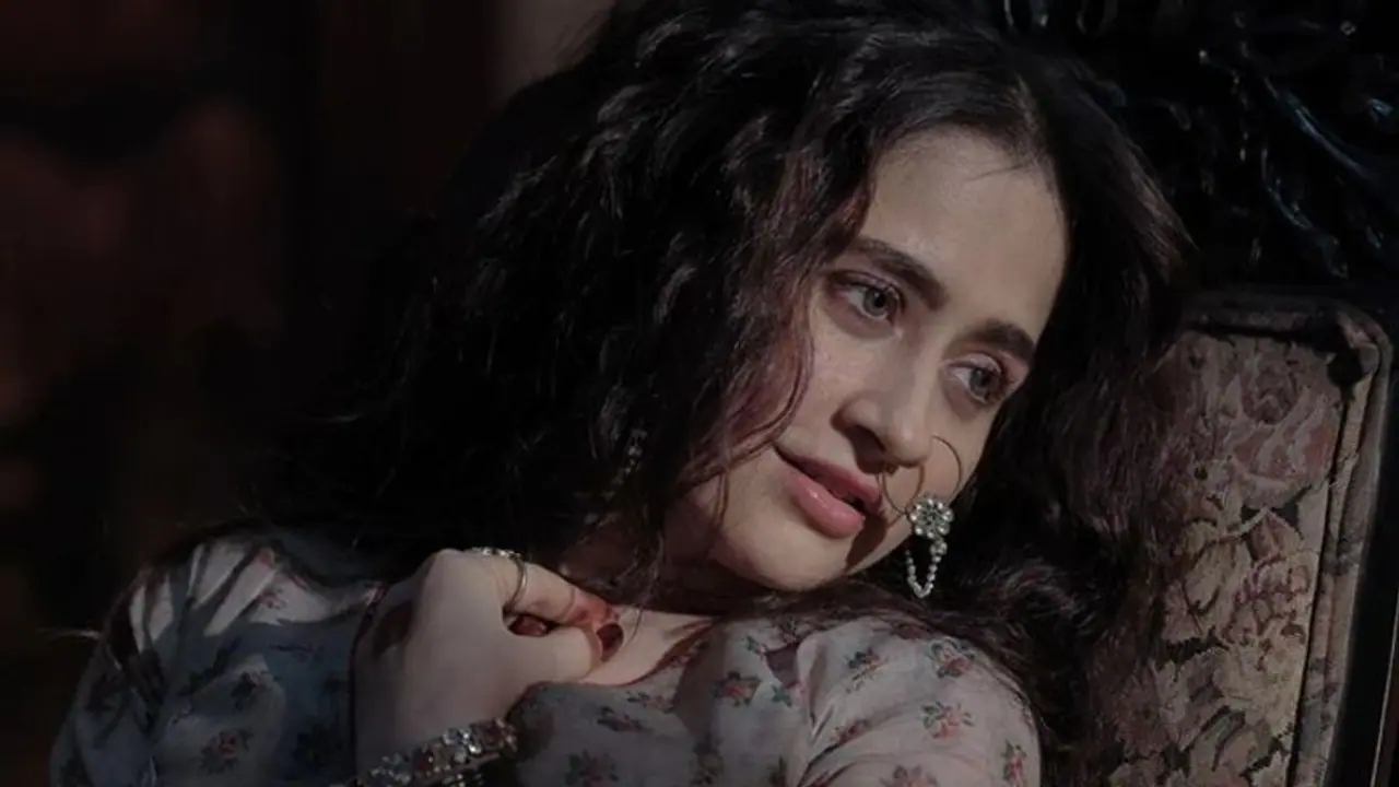 ನನ್ನ ಎದೆಗೆ ಕೈ ಹಾಕಿದ್ದರು, ನೈಟ್ ಕ್ಲಬ್ ಪಾರ್ಟಿ ಘಟನೆ ವಿವರಿಸಿದ ಹೀರಾಮಂಡಿ ನಟಿ ಸಂಜೀದಾ! ನನ್ನ ಎದೆಗೆ ಕೈ ಹಾಕಿದ್ದರು, ನೈಟ್ ಕ್ಲಬ್ ಪಾರ್ಟಿ ಘಟನೆ ವಿವರಿಸಿದ ಹೀರಾಮಂಡಿ ನಟಿ ಸಂಜೀದಾ!