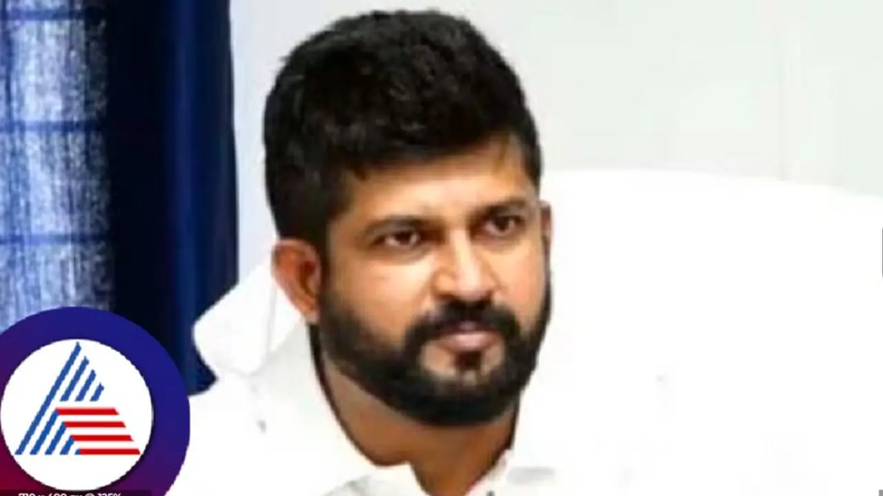 ಬಿಜೆಪಿ ಬಂಡಾಯ ಅಭ್ಯರ್ಥಿ ರಘುಪತಿ ಭಟ್ ಪರ ದನಿ ಎತ್ತಿದ ಸಂಸದ ಪ್ರತಾಪ ಸಿಂಹ! ಬಿಜೆಪಿ ಬಂಡಾಯ ಅಭ್ಯರ್ಥಿ ರಘುಪತಿ ಭಟ್ ಪರ ದನಿ ಎತ್ತಿದ ಸಂಸದ ಪ್ರತಾಪ ಸಿಂಹ!