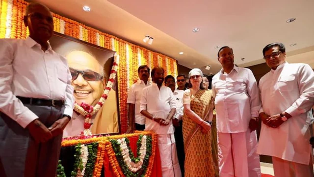 தேர்தல் முடிவுகள் கருத்துக்கணிப்புகளுக்கு எதிர் மாறாக வரும் சோனியா காந்தி நம்பிக்கை!