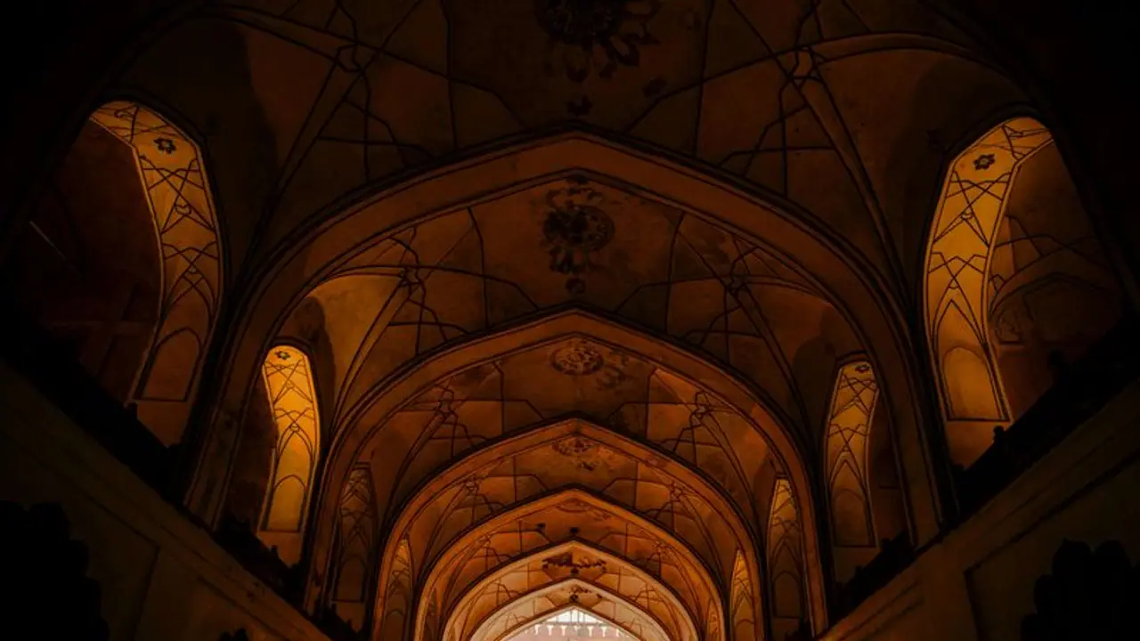 Delhi's Gems: Best Museums in Dehi That You Can Explore Alone 