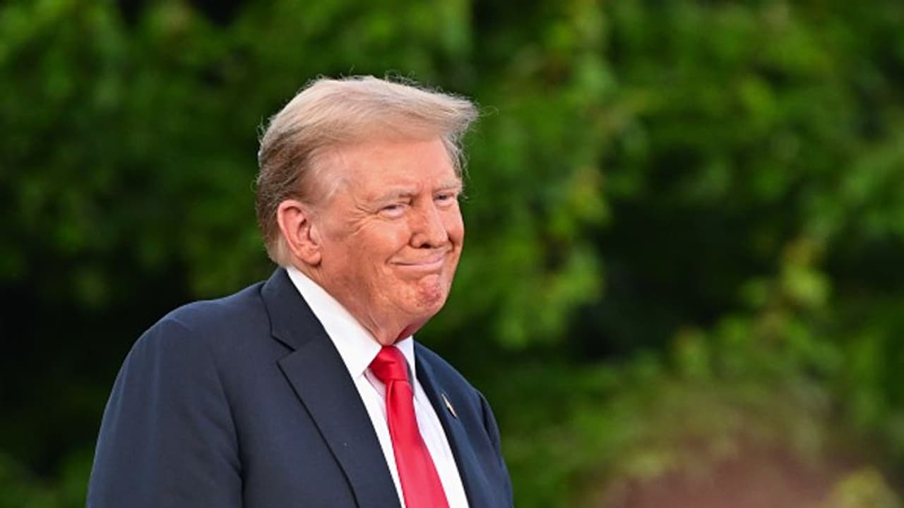 ആരെയൊക്കെ ബാധിക്കും; ട്രംപിന്‍റെ തീരുവ ഏറ്റവും കൂടുതല്‍ ബാധിക്കുക ഇന്ത്യയിലെ മേഖലകളെ...