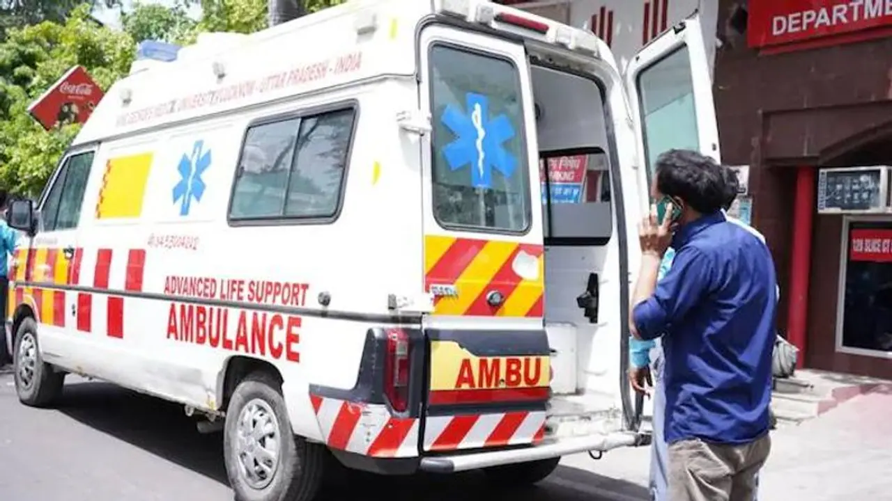 ചിരിച്ചു ചിരിച്ചു ചിരിച്ച് 53 കാരന്റെ ബോധം പോയി, ചിരിപ്പിച്ചത് ടിവിയിലെ കോമഡി ഷോ ചിരിച്ചു ചിരിച്ചു ചിരിച്ച് 53 കാരന്റെ ബോധം പോയി, ചിരിപ്പിച്ചത് ടിവിയിലെ കോമഡി ഷോ