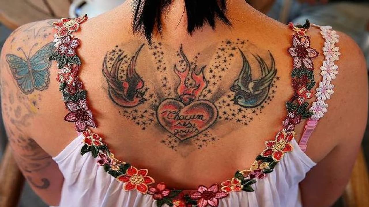 'ടാറ്റൂ ചെയ്യാത്തവർ സൗന്ദര്യമില്ലാത്തവർ, ശരീരം പനീർ കഷ്ണം പോലെ'; യുവതിയുടെ പോസ്റ്റിന് വൻ വിമർശനം