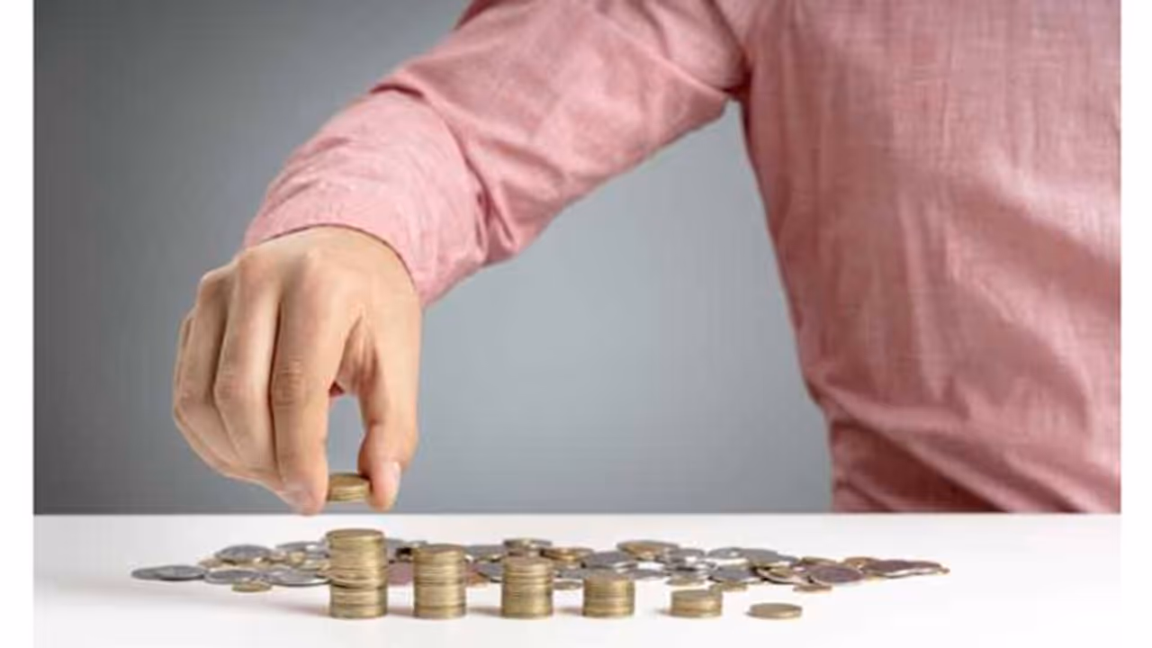 How Can I Earn Monthly Income from a Fixed Deposit? How Can I Earn Monthly Income from a Fixed Deposit?