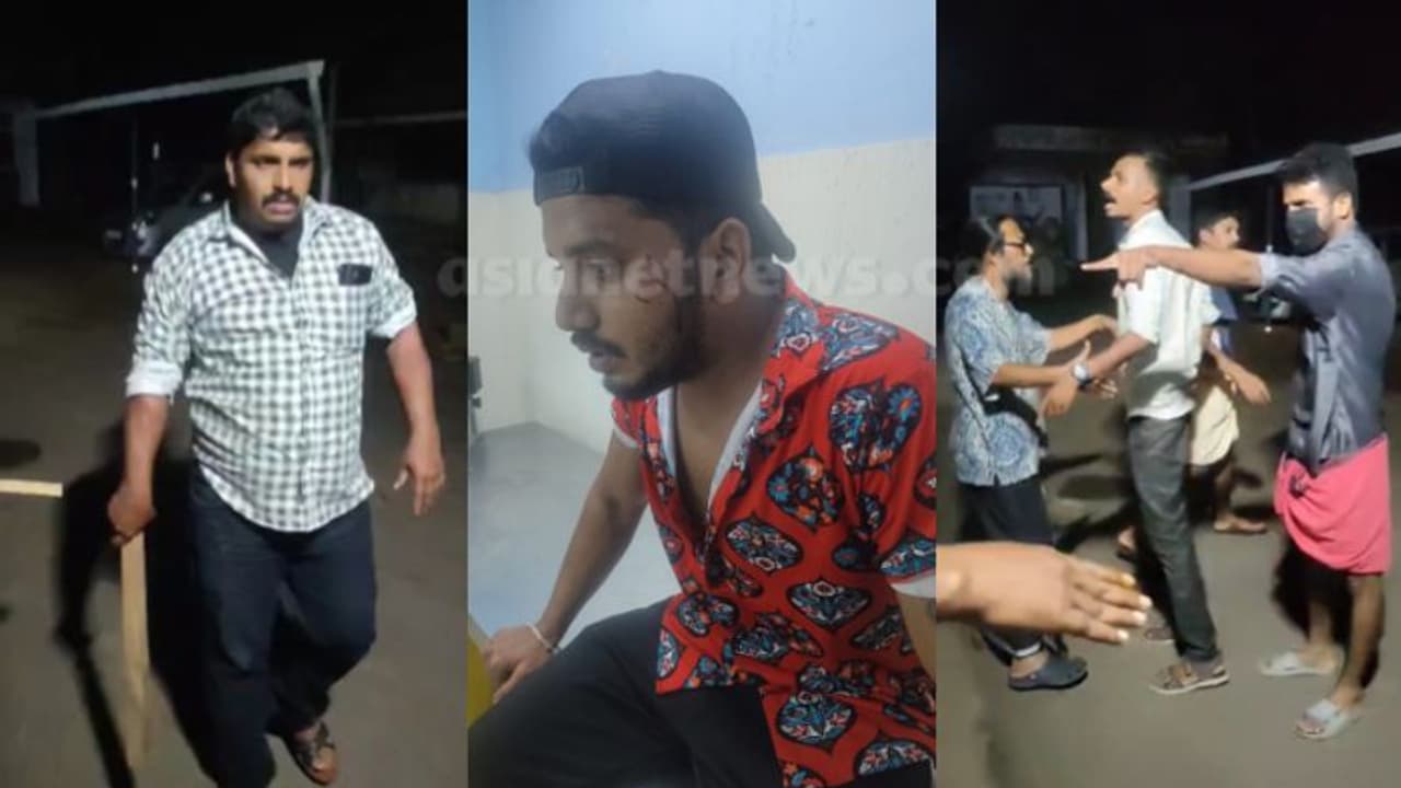 കൊല്ലത്ത് പൊലീസ് സ്റ്റേഷനിൽ സിപിഎം പ്രവർത്തകരുടെ അക്രമം: യുഡിഎഫ് പ്രവർത്തകനെ സ്റ്റേഷൻ വളപ്പിലിട്ട് മർദ്ദിച്ചു കൊല്ലത്ത് പൊലീസ് സ്റ്റേഷനിൽ സിപിഎം പ്രവർത്തകരുടെ അക്രമം: യുഡിഎഫ് പ്രവർത്തകനെ സ്റ്റേഷൻ വളപ്പിലിട്ട് മർദ്ദിച്ചു
