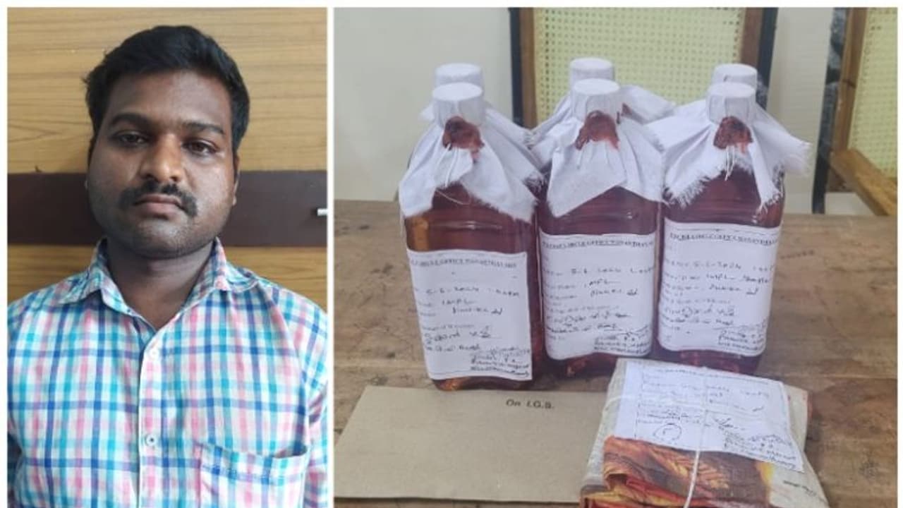 അനധികൃത മദ്യ വില്പ്പന; ഓട്ടോ ഡ്രൈവര് അറസ്റ്റില്, പിടിയിലായത് നേരത്തെയും പിടിക്കപ്പെട്ടയാള് അനധികൃത മദ്യ വില്പ്പന; ഓട്ടോ ഡ്രൈവര് അറസ്റ്റില്, പിടിയിലായത് നേരത്തെയും പിടിക്കപ്പെട്ടയാള്