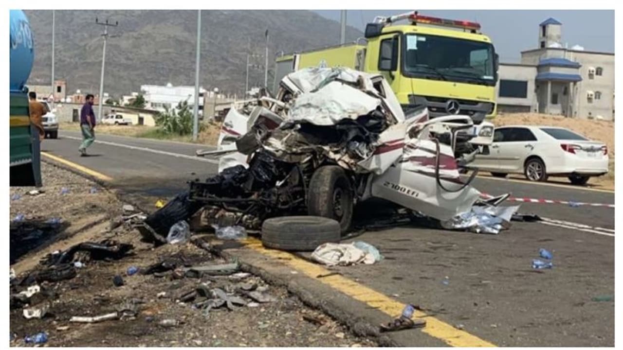 സൗദി അറേബ്യയില് വാഹനാപകടം; രണ്ട് വിദ്യാർഥികൾ ഉൾപ്പടെ അഞ്ചു മരണം സൗദി അറേബ്യയില് വാഹനാപകടം; രണ്ട് വിദ്യാർഥികൾ ഉൾപ്പടെ അഞ്ചു മരണം