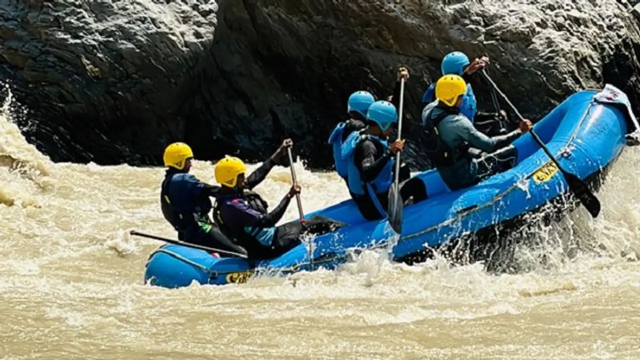 Indian Army completes 300km rafting expedition in Uttarakhand, sets stage for Artillery Regiment Bicentenary Indian Army completes 300km rafting expedition in Uttarakhand, sets stage for Artillery Regiment Bicentenary