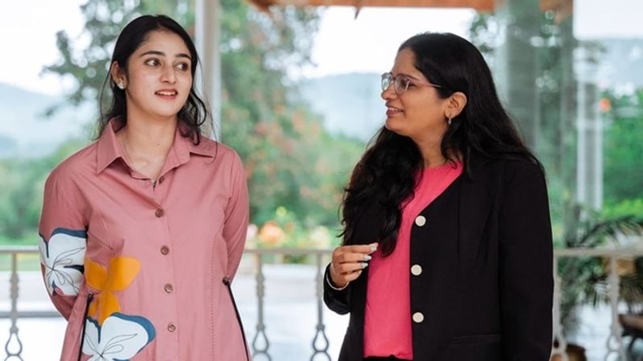 ಮನಗೆದ್ದ ಸೊಸೆ ಐಶ್ವರ್ಯಗೆ ಅತ್ತೆಯ ಉಡುಗೊರೆ, ಡಿಕೆಶಿ ಪುತ್ರಿ ಹೆಗಲಿಗೆ ಹೊಸ ಜವಾಬ್ದಾರಿ!