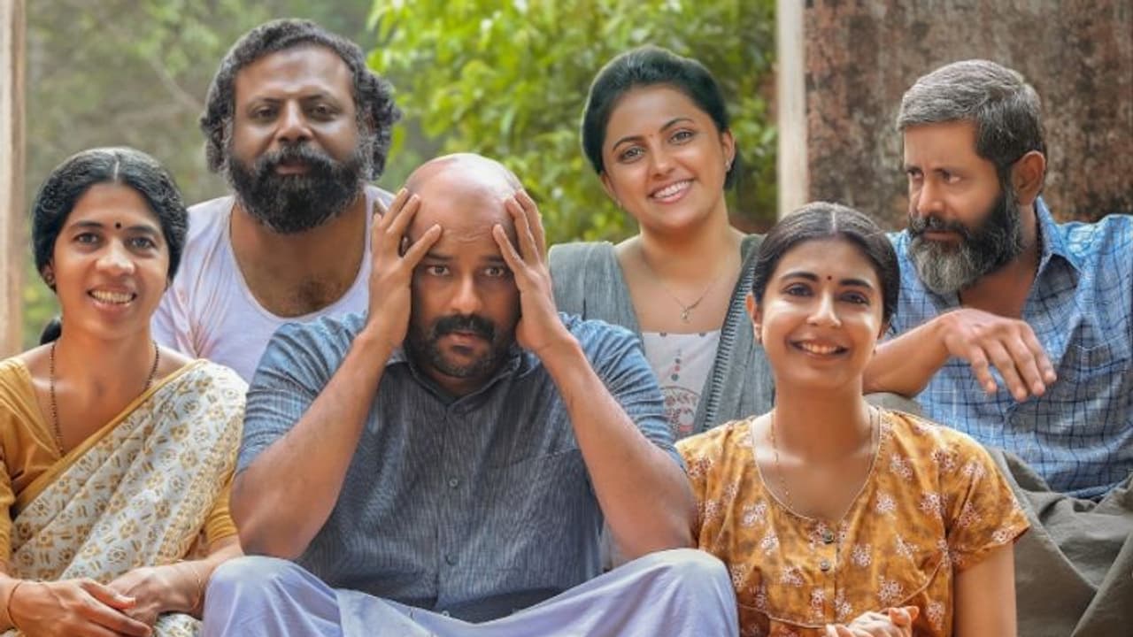 മുരളി ഗോപിയും, ഇന്ദ്രൻസും ഒന്നിക്കുന്ന കുടുംബ ചിത്രം; 'കനകരാജ്യം' ജൂലായ് 5ന് റിലീസിന്