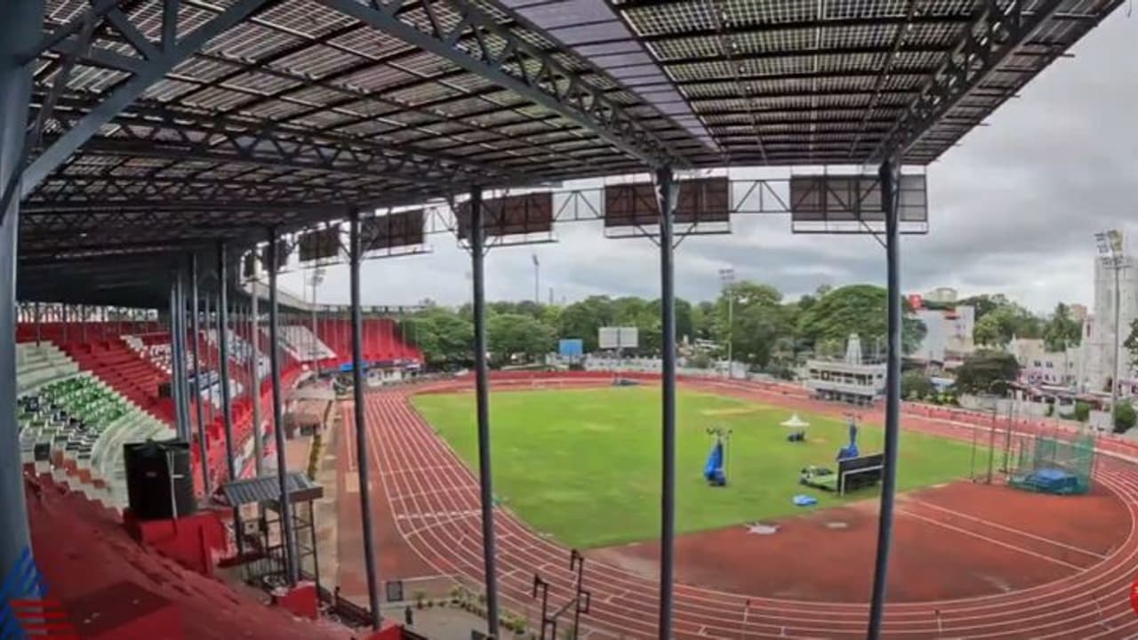 തിരുവനന്തപുരത്തെ ചന്ദ്രശേഖരൻ നായർ സ്റ്റേഡിയം ഇനി സൗരോര്‍ജ്ജത്തില്‍ പ്രവര്‍ത്തിക്കും; ചെലവ് ഏഴ് കോടി