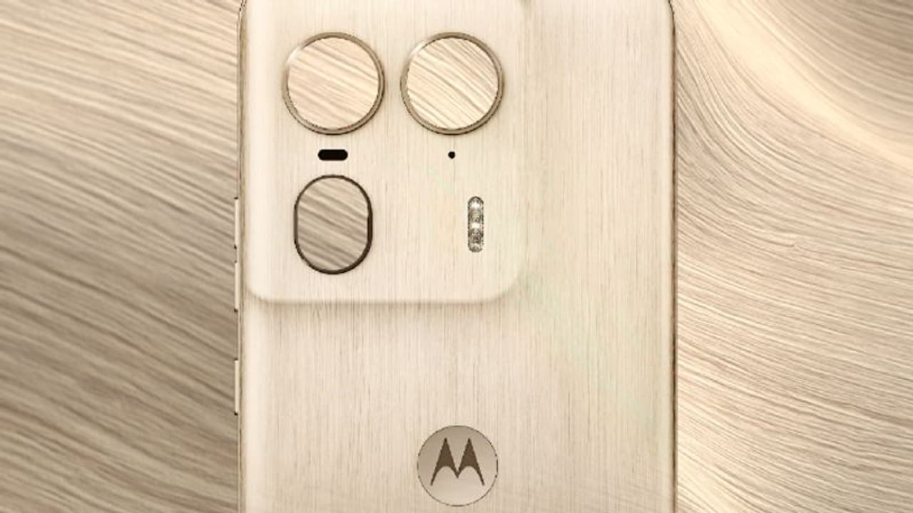 കാത്തിരിപ്പിന് വിരാമം, മോട്ടോറോള എഡ്ജ് 50 അള്ട്രാ ഇന്ത്യയിലേക്ക്; സവിശേഷതകള് എന്തെല്ലാം? കാത്തിരിപ്പിന് വിരാമം, മോട്ടോറോള എഡ്ജ് 50 അള്ട്രാ ഇന്ത്യയിലേക്ക്; സവിശേഷതകള് എന്തെല്ലാം?