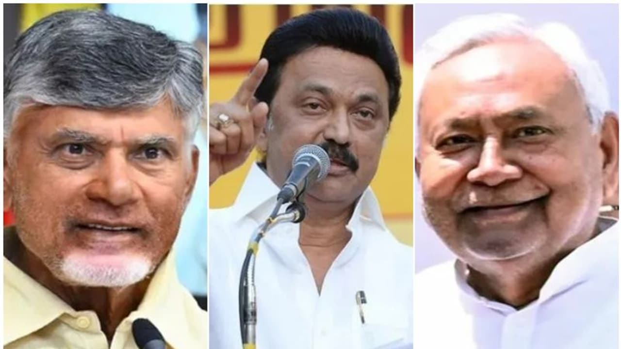 നീറ്റ് പരീക്ഷ ഒഴിവാക്കാൻ നിതീഷ് കുമാറും ചന്ദ്രബാബു നായിഡുവും കേന്ദ്രത്തെ ഉപദേശിക്കണം: സ്റ്റാലിൻ നീറ്റ് പരീക്ഷ ഒഴിവാക്കാൻ നിതീഷ് കുമാറും ചന്ദ്രബാബു നായിഡുവും കേന്ദ്രത്തെ ഉപദേശിക്കണം: സ്റ്റാലിൻ