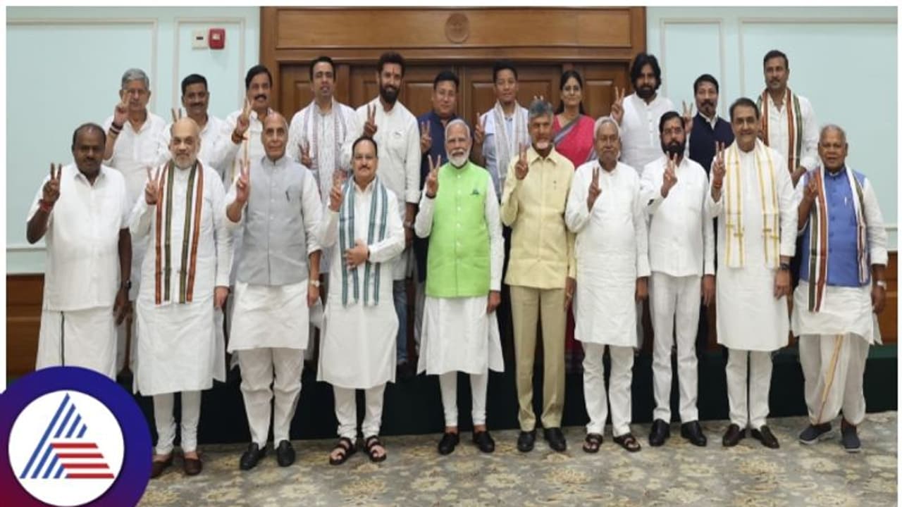 ಮೋದಿ ಪ್ರಧಾನಮಂತ್ರಿ ಪದಗ್ರಹಣಕ್ಕೆ ಕೌಂಟ್‌ಡೌನ್; ಮಂತ್ರಿಗಿರಿಗಾಗಿ ರಾಜ್ಯದ ನಾಲ್ವರು ಸೇರಿ 43 ಮಂದಿಗೆ ಕರೆ