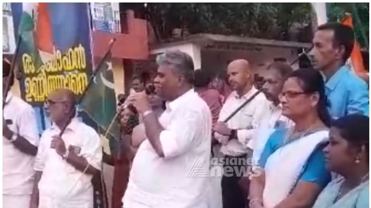 കണ്ണൂരിൽ കോൺഗ്രസ് നേതാവിനെതിരെ സ്ത്രീവിരുദ്ധ പരാമർശത്തിന് കേസ് കണ്ണൂരിൽ കോൺഗ്രസ് നേതാവിനെതിരെ സ്ത്രീവിരുദ്ധ പരാമർശത്തിന് കേസ്