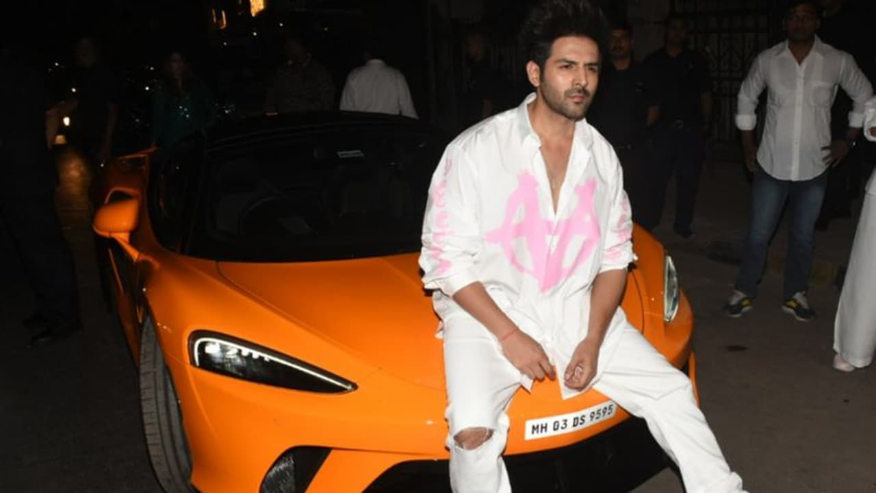 4.72 കോടി രൂപയുടെ മക്ലാരൻ കാര് എലി തിന്നു; വെളിപ്പെടുത്തി കാർത്തിക് ആര്യന് 4.72 കോടി രൂപയുടെ മക്ലാരൻ കാര് എലി തിന്നു; വെളിപ്പെടുത്തി കാർത്തിക് ആര്യന്